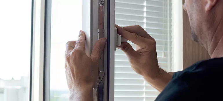 Custom Hopper Windows in Florida Ridge, FL