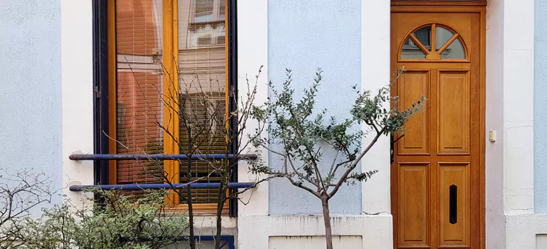 Residential Garage Doors Near Me in Florida Ridge, FL