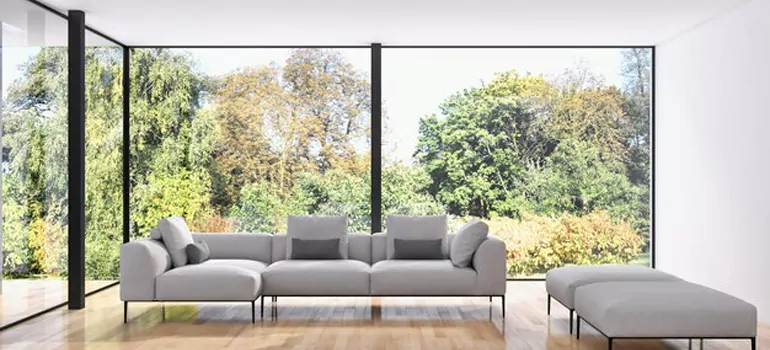 Tilt Out Window in Florida Ridge, FL