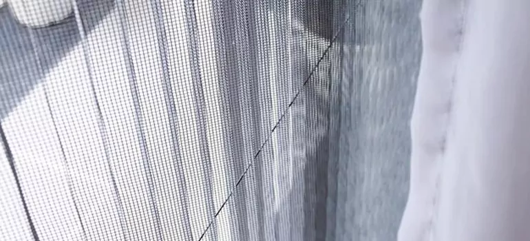 Fixing Screen Window Mesh in Florida Ridge, FL