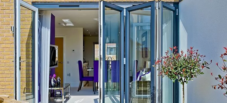 Commercial Door Glass Repair in Florida Ridge, FL